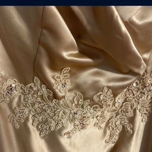 Gold Dress for Prom/Wedding/ Any Special Ocassion